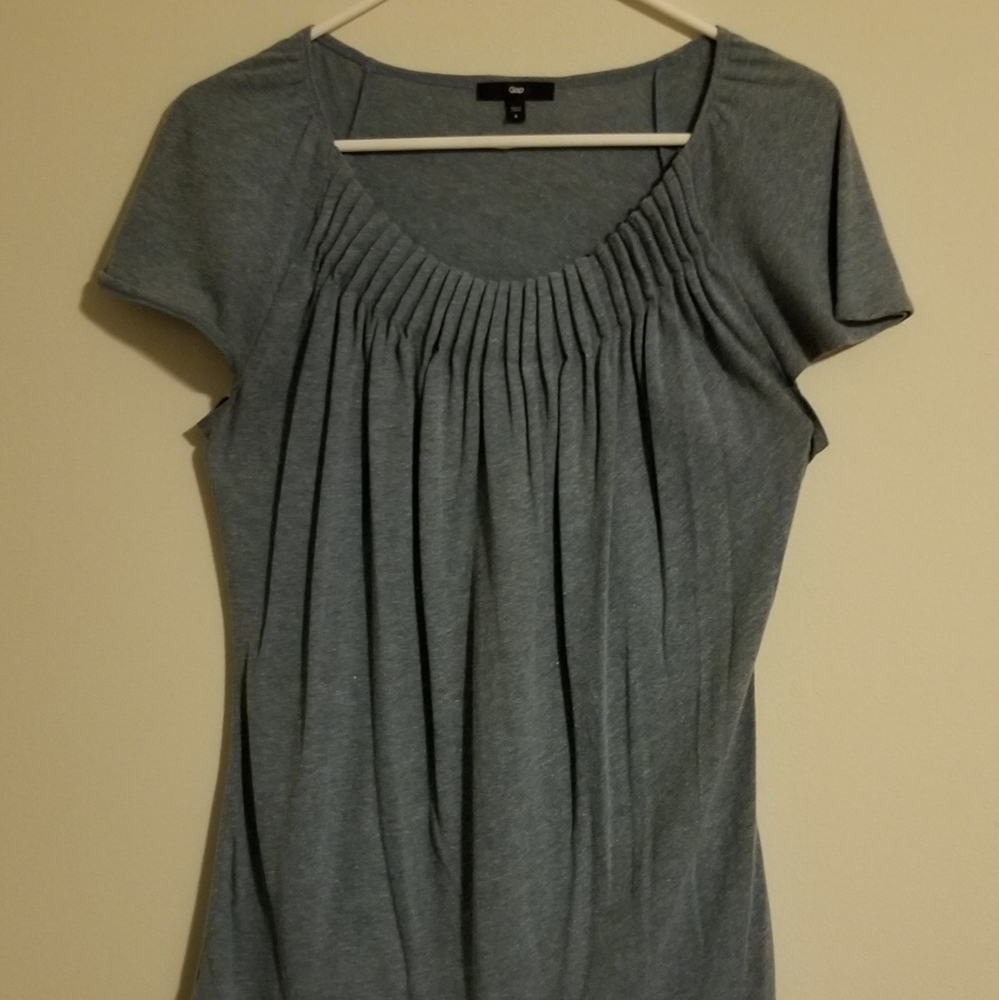 GAP baby blue dressy tee
